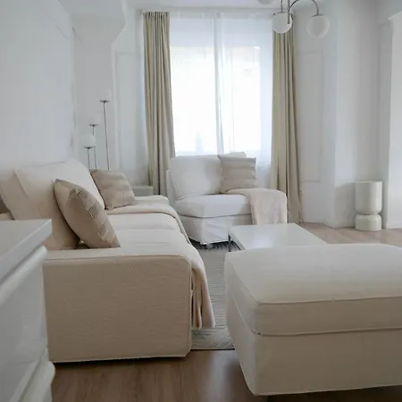 Apartment Moonrooms Cityapartment 2 In *