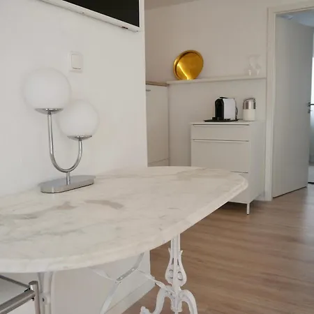 Moonrooms Cityapartment 2 In Apartment
